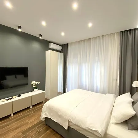 Moni Downtown Luxury Apartments Belgrade Exterior photo