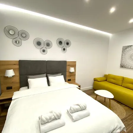 Moni Downtown Luxury Apartments Belgrade Exterior photo